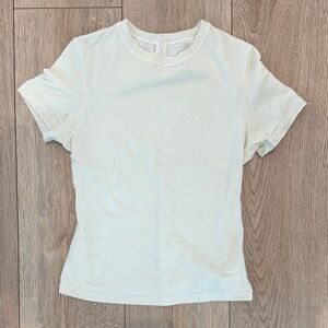 SKIMS Cream Short Sleeve Tee